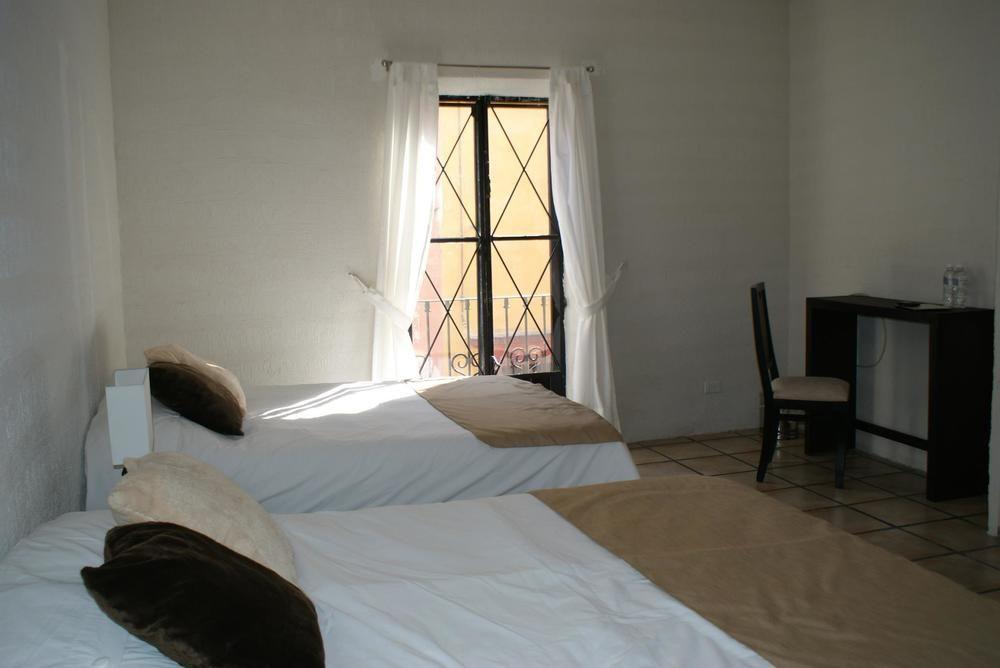 Hotel Punto 79 San Miguel de Allende Extérieur photo